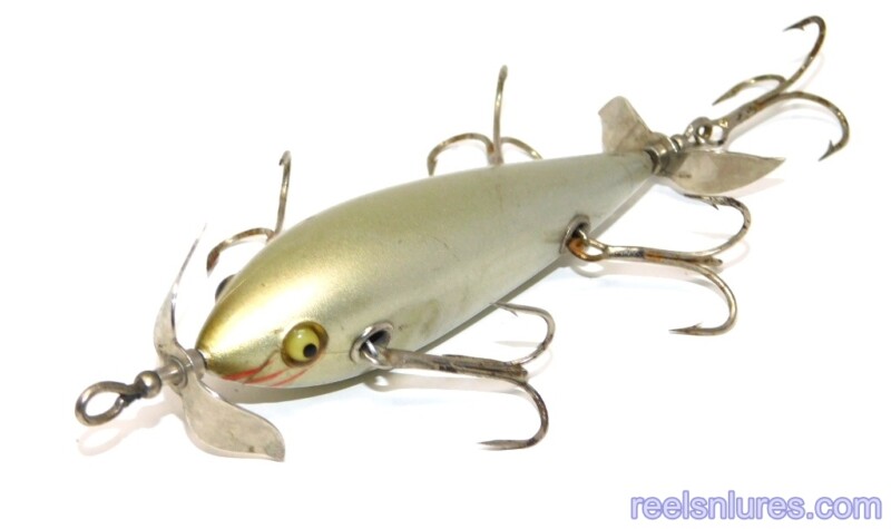 pflueger monarch minnow